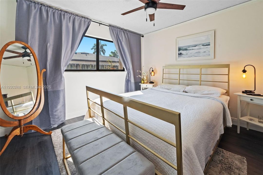 For Rent: $5,600 (4 beds, 2 baths, 2440 Square Feet)