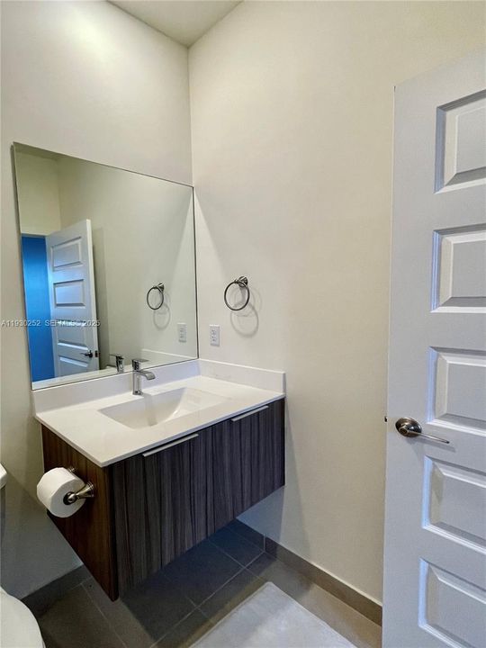 For Rent: $2,780 (2 beds, 2 baths, 1072 Square Feet)