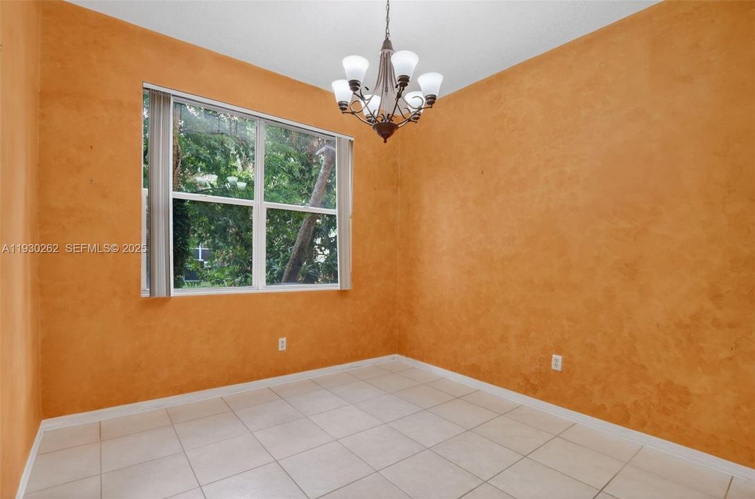 For Sale: $349,000 (2 beds, 2 baths, 1448 Square Feet)