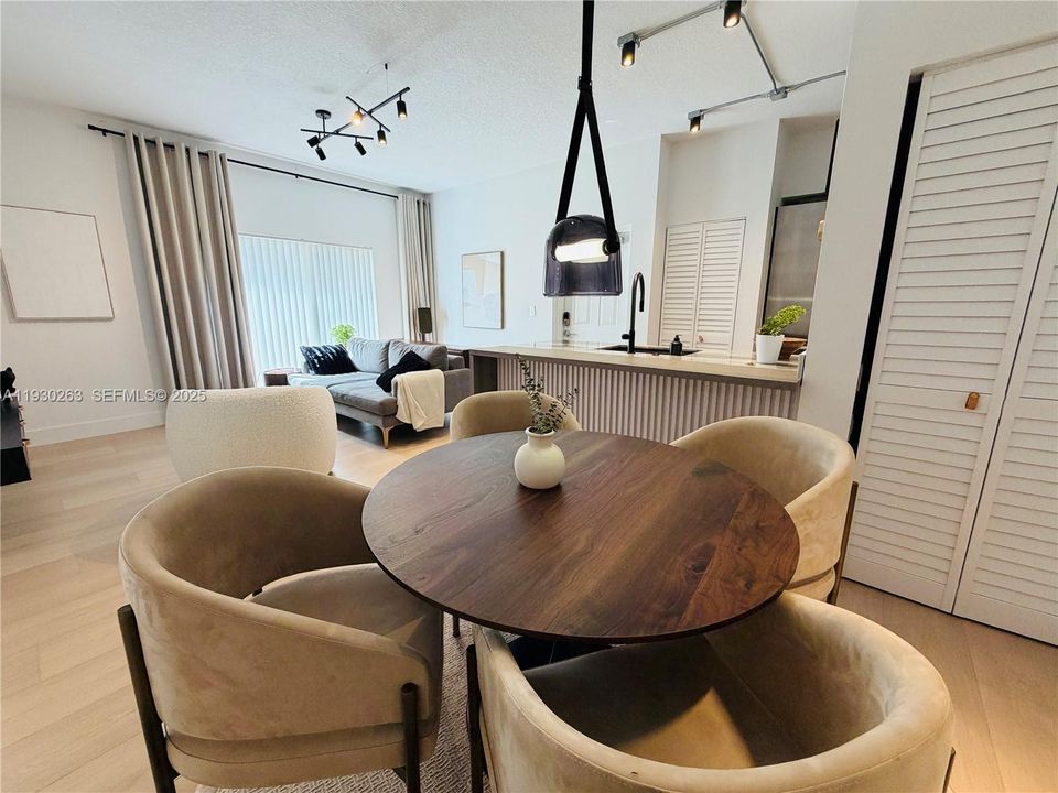 En Renta: $2,300 (1 camas, 1 baños, 650 Pies cuadrados)