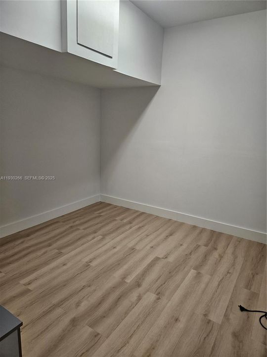 В аренду: $1,300 (1 спален, 1 ванн, 500 Квадратных фут)