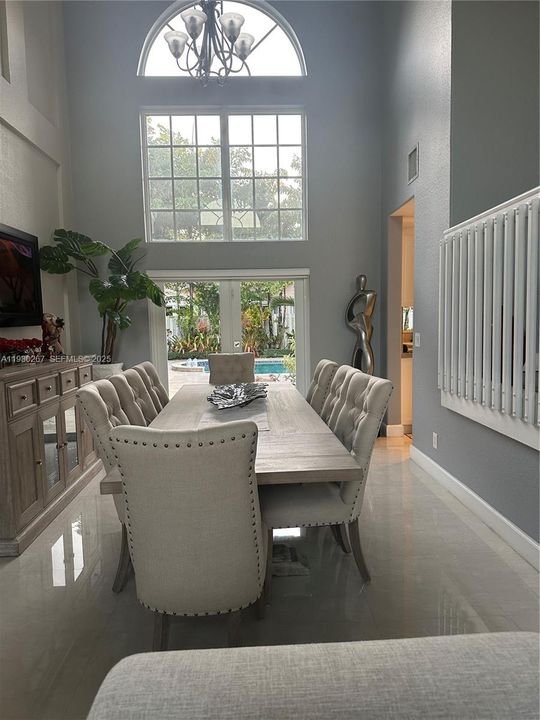 For Sale: $1,400,000 (5 beds, 3 baths, 3378 Square Feet)