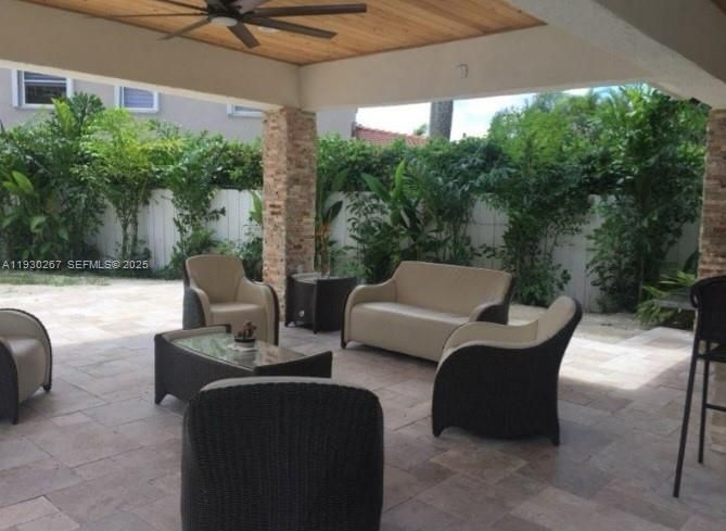 For Sale: $1,400,000 (5 beds, 3 baths, 3378 Square Feet)