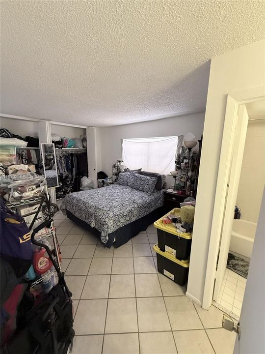 For Sale: $180,000 (2 beds, 2 baths, 800 Square Feet)