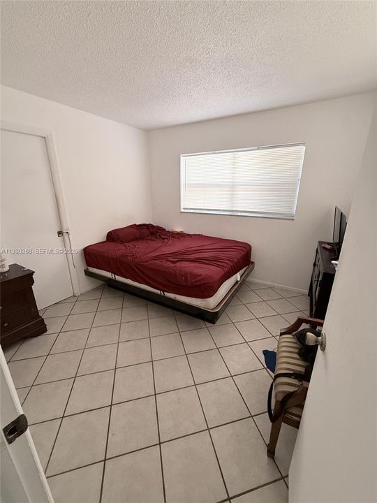 For Sale: $180,000 (2 beds, 2 baths, 800 Square Feet)