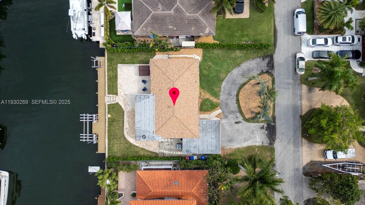 En Venta: $1,699,000 (3 camas, 2 baños, 1628 Pies cuadrados)