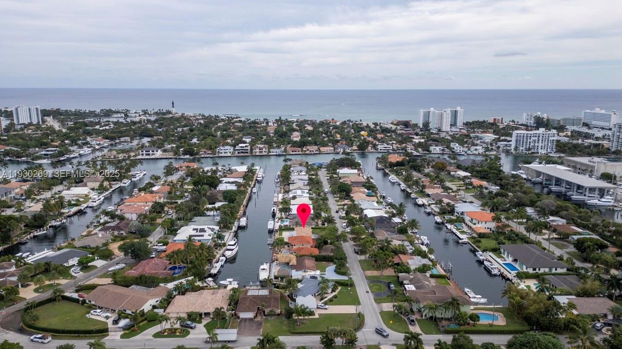 En Venta: $1,699,000 (3 camas, 2 baños, 1628 Pies cuadrados)