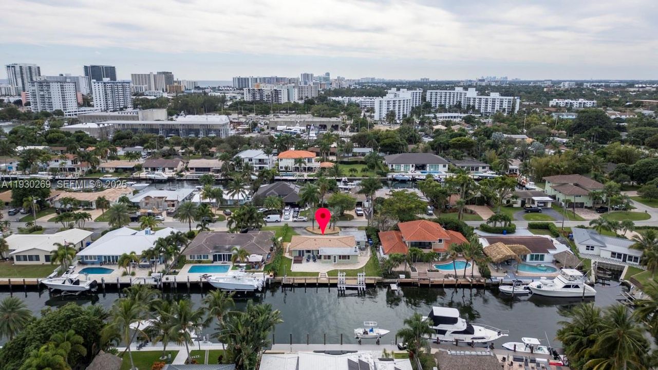 En Venta: $1,699,000 (3 camas, 2 baños, 1628 Pies cuadrados)