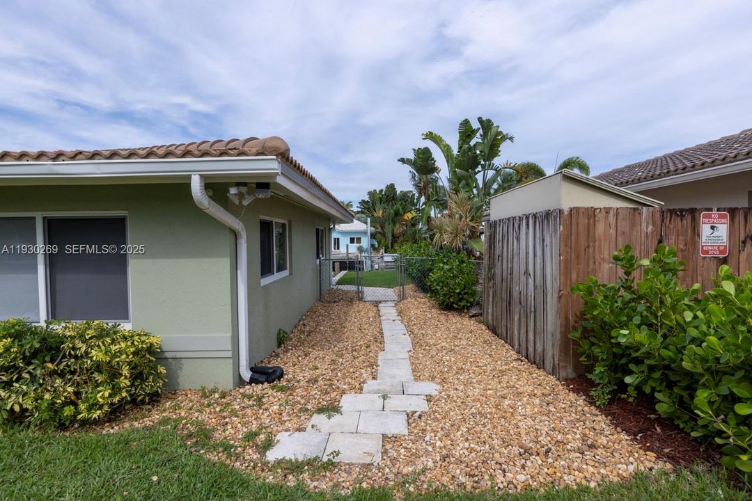 En Venta: $1,699,000 (3 camas, 2 baños, 1628 Pies cuadrados)