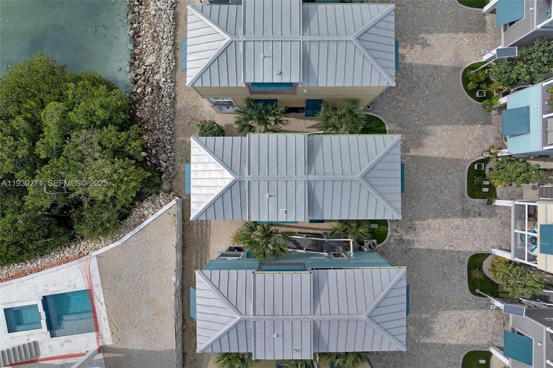 На продажу: $499,000 (2 спален, 1 ванн, 0 Квадратных фут)