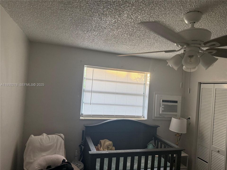 出租: $2,500 (3 贝兹, 2 浴室, 3688 平方英尺)