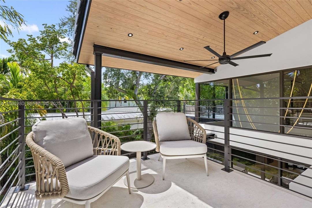 For Rent: $35,000 (5 beds, 5 baths, 4197 Square Feet)