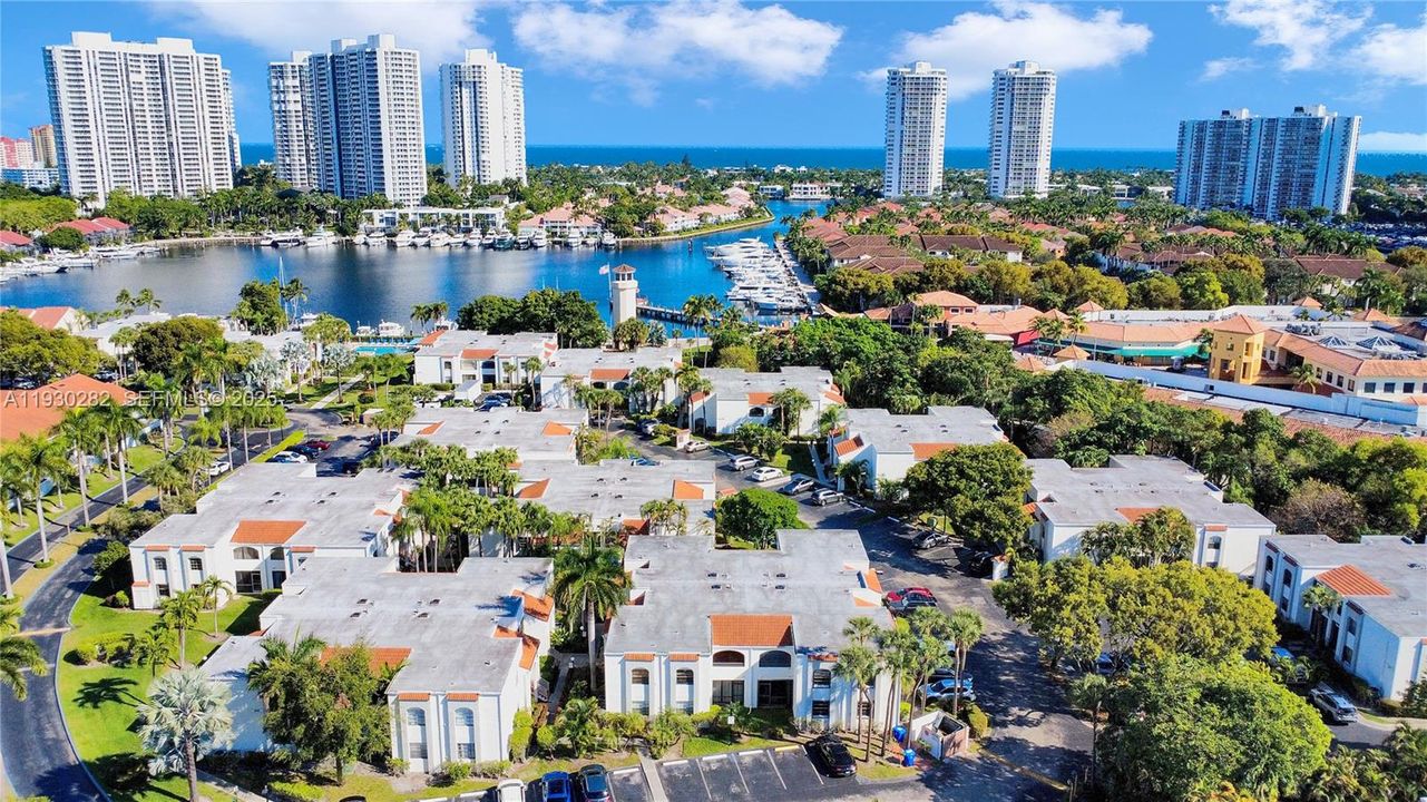 For Sale: $310,000 (3 beds, 2 baths, 1143 Square Feet)