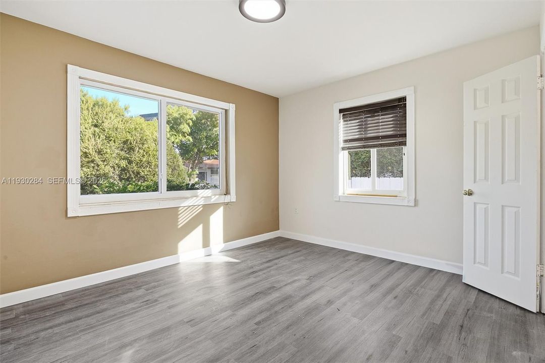 For Rent: $4,000 (4 beds, 3 baths, 1609 Square Feet)