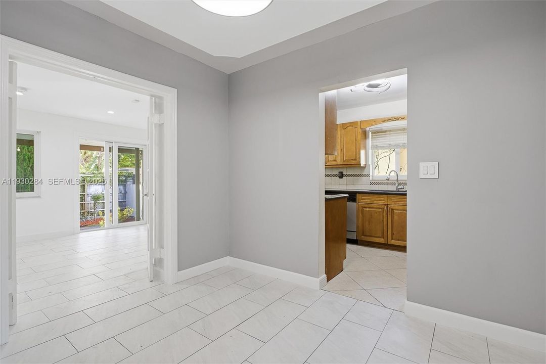 For Rent: $4,000 (4 beds, 3 baths, 1609 Square Feet)