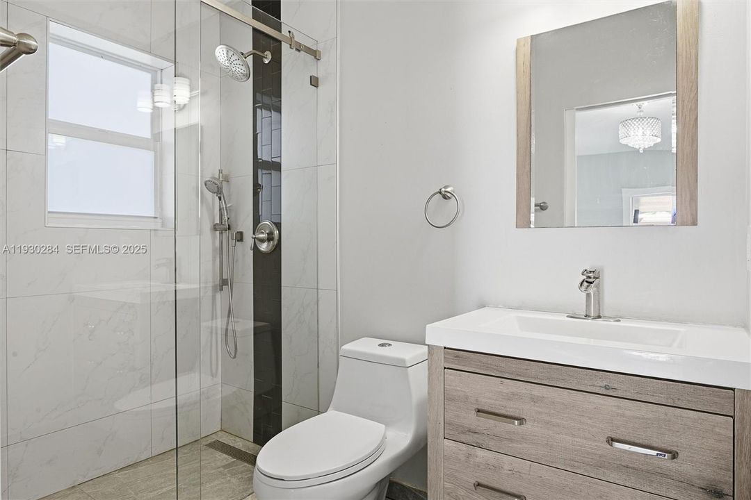 For Rent: $4,000 (4 beds, 3 baths, 1609 Square Feet)