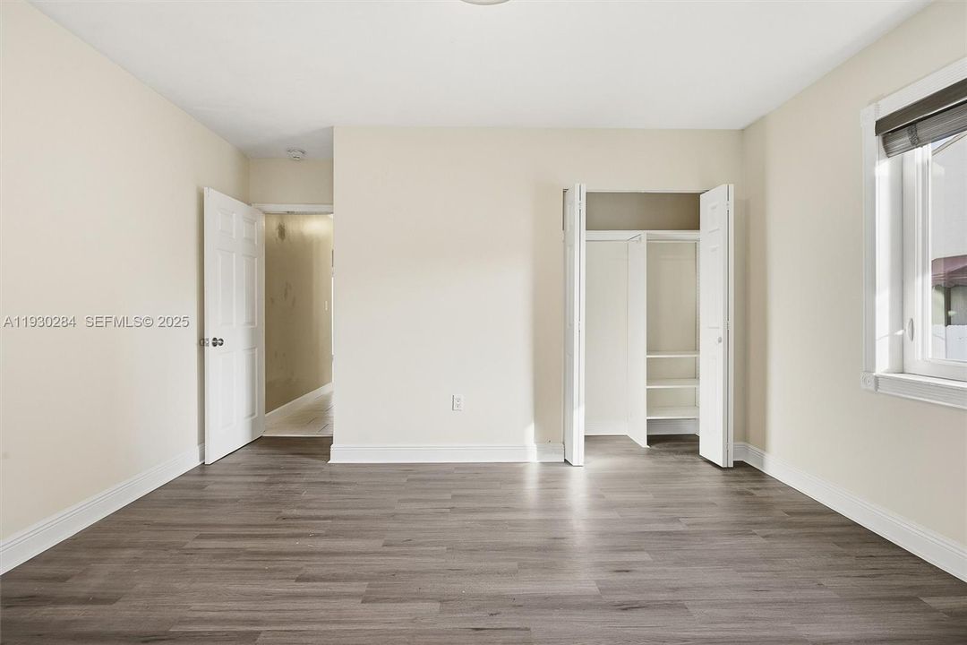 For Rent: $4,000 (4 beds, 3 baths, 1609 Square Feet)