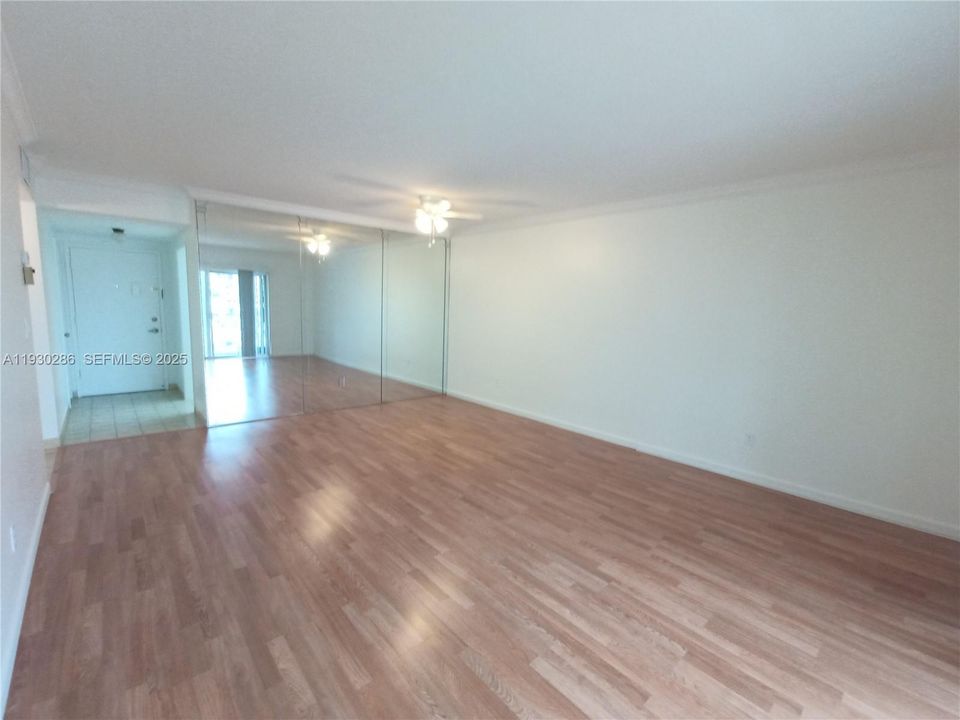 En Renta: $1,700 (1 camas, 1 baños, 800 Pies cuadrados)