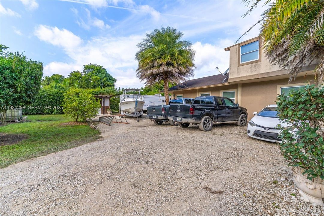 For Sale: $1,180,000 (0 beds, 0 baths, 3335 Square Feet)