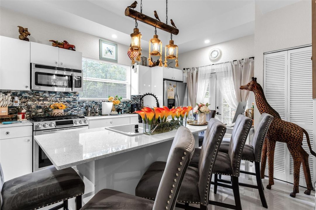 For Sale: $1,180,000 (0 beds, 0 baths, 3335 Square Feet)