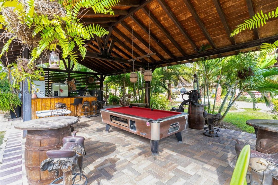 For Sale: $1,180,000 (0 beds, 0 baths, 3335 Square Feet)