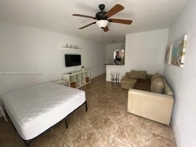 For Rent: $1,650 (0 beds, 1 baths, 442 Square Feet)