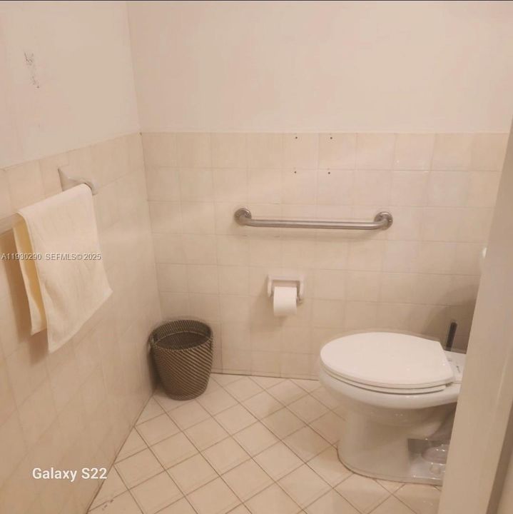 出租: $2,250 (0 贝兹, 0 浴室, 0 平方英尺)