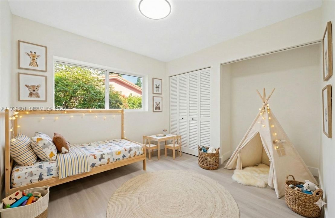 For Sale: $767,000 (3 beds, 2 baths, 1654 Square Feet)