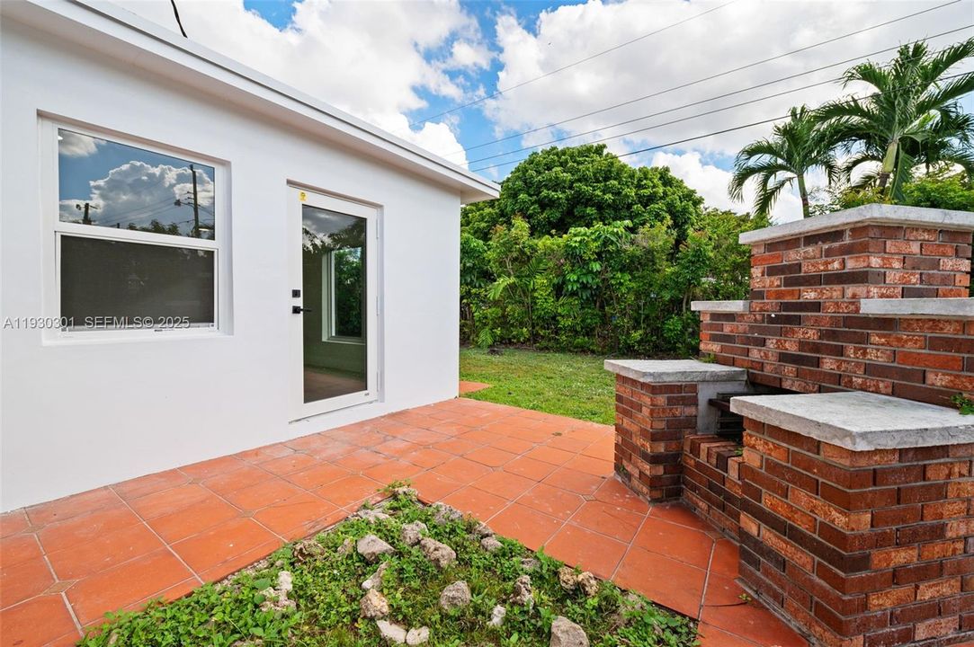 For Sale: $767,000 (3 beds, 2 baths, 1654 Square Feet)