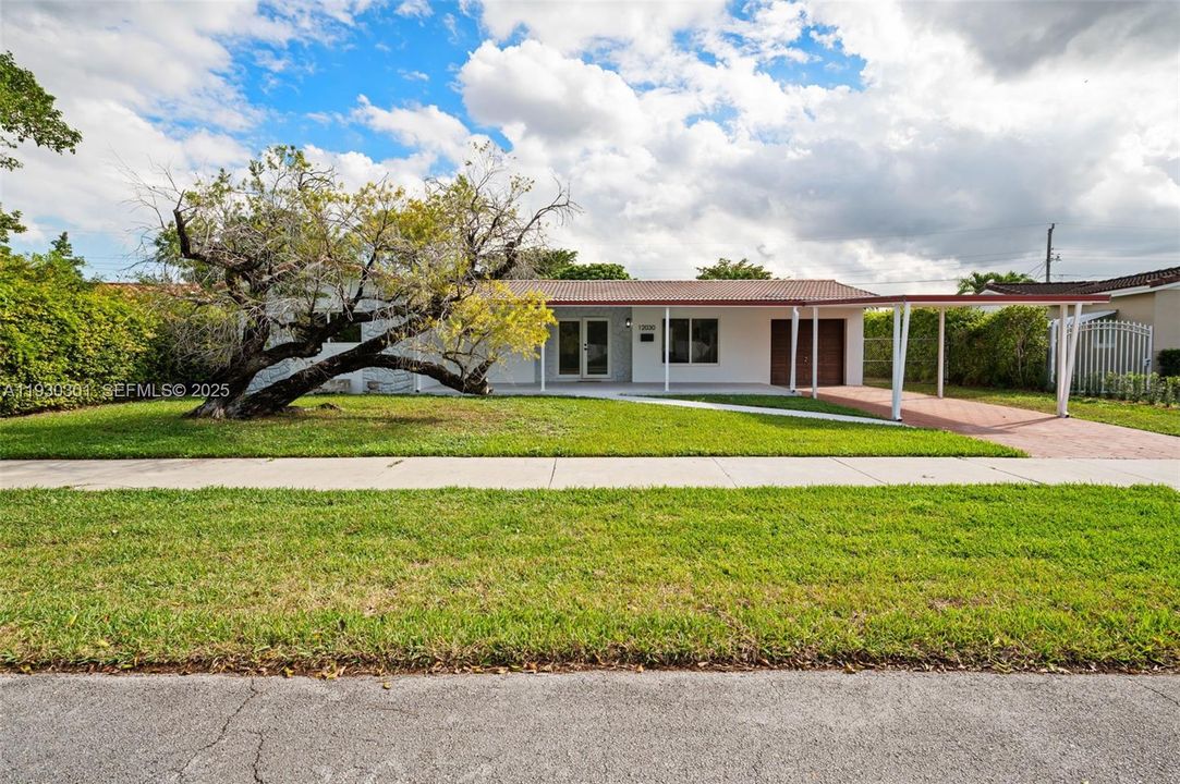 For Sale: $767,000 (3 beds, 2 baths, 1654 Square Feet)