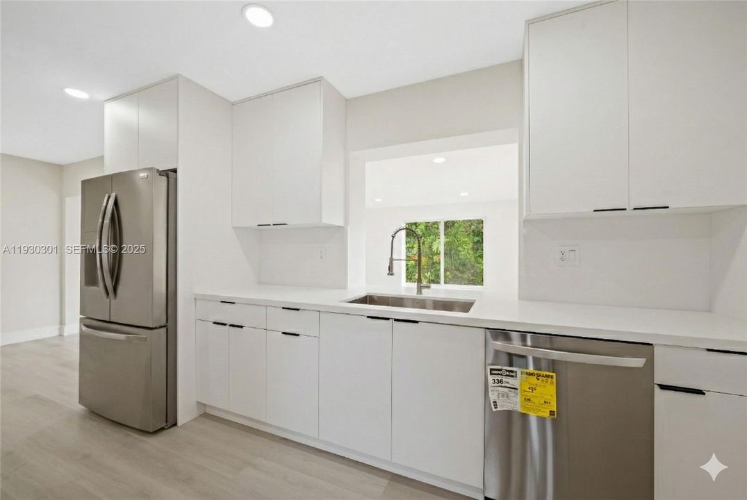 For Sale: $767,000 (3 beds, 2 baths, 1654 Square Feet)