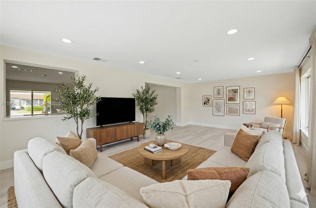 For Sale: $767,000 (3 beds, 2 baths, 1654 Square Feet)