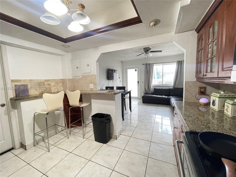 For Sale: $699,999 (4 beds, 3 baths, 1718 Square Feet)