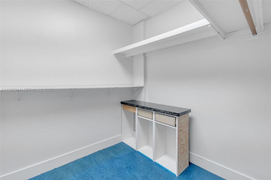 For Rent: $4,000 (0 beds, 0 baths, 0 Square Feet)