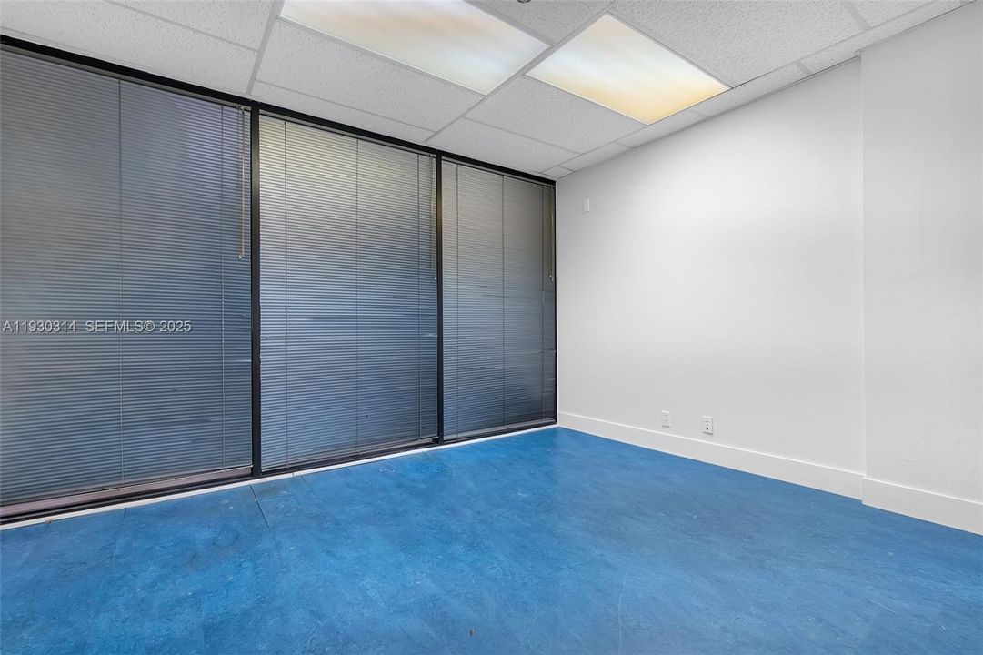 For Rent: $4,000 (0 beds, 0 baths, 0 Square Feet)