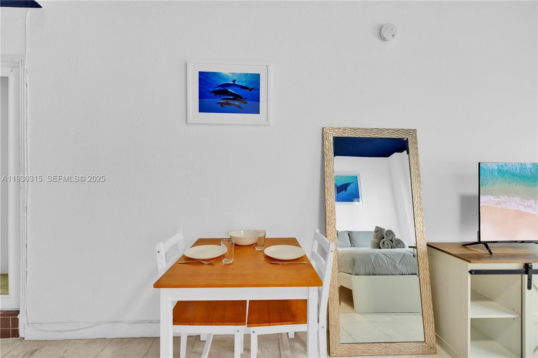 На продажу: $199,000 (0 спален, 1 ванн, 260 Квадратных фут)