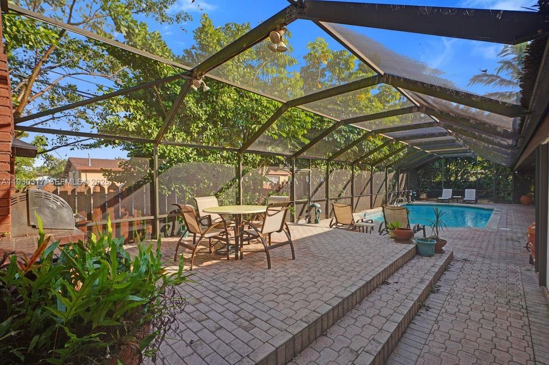 For Sale: $1,500,000 (4 beds, 4 baths, 2997 Square Feet)