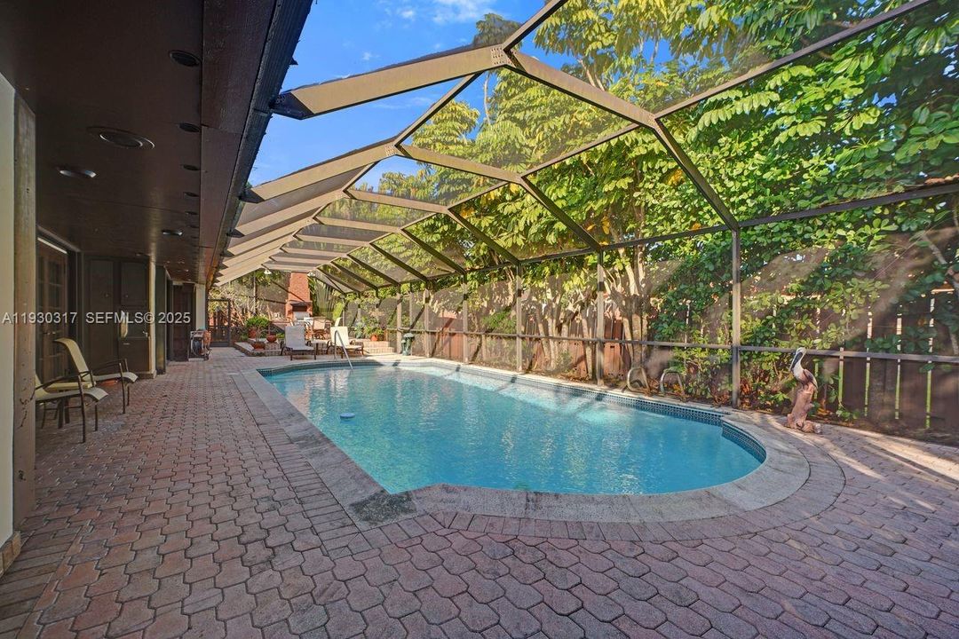 For Sale: $1,500,000 (4 beds, 4 baths, 2997 Square Feet)