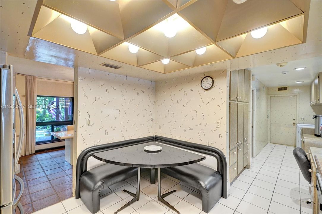 For Sale: $1,500,000 (4 beds, 4 baths, 2997 Square Feet)