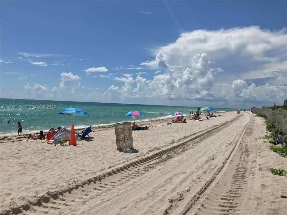 For Sale: $299,000 (0 beds, 1 baths, 390 Square Feet)