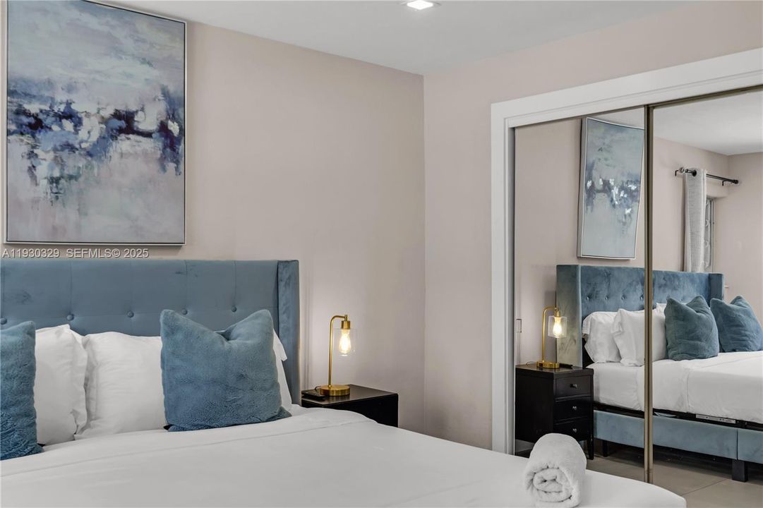 For Rent: $4,500 (3 beds, 3 baths, 1365 Square Feet)