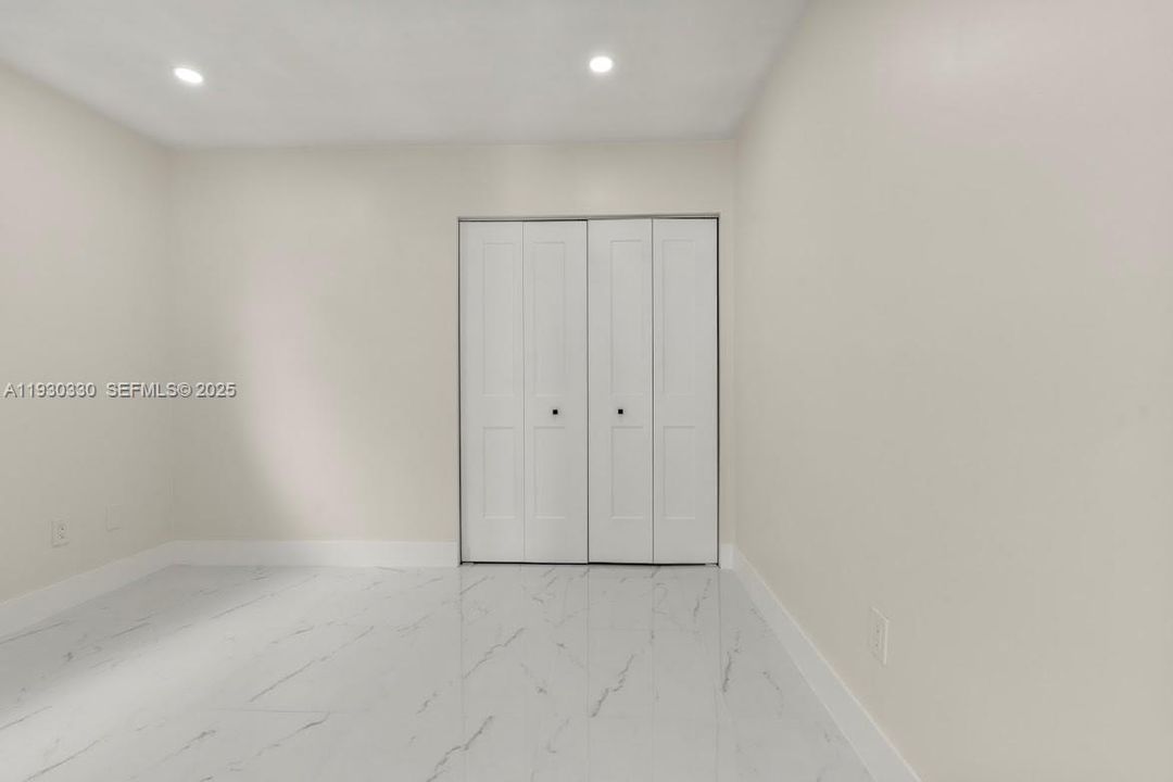 For Sale: $614,975 (3 beds, 2 baths, 1274 Square Feet)