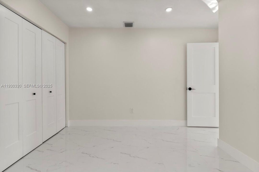 For Sale: $614,975 (3 beds, 2 baths, 1274 Square Feet)