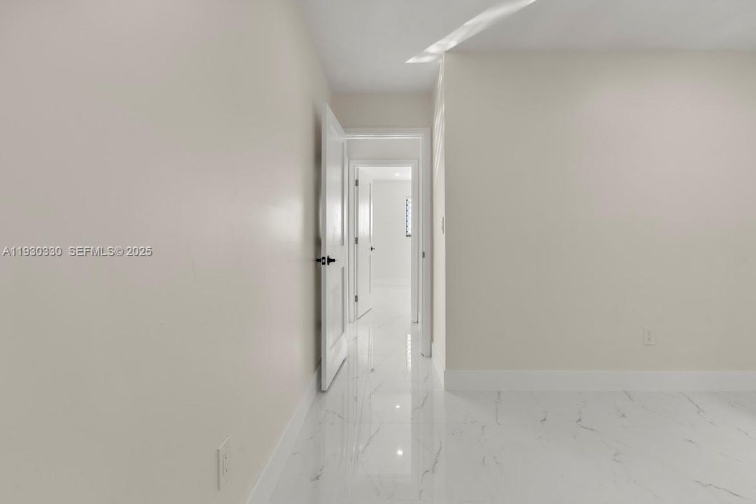 For Sale: $614,975 (3 beds, 2 baths, 1274 Square Feet)