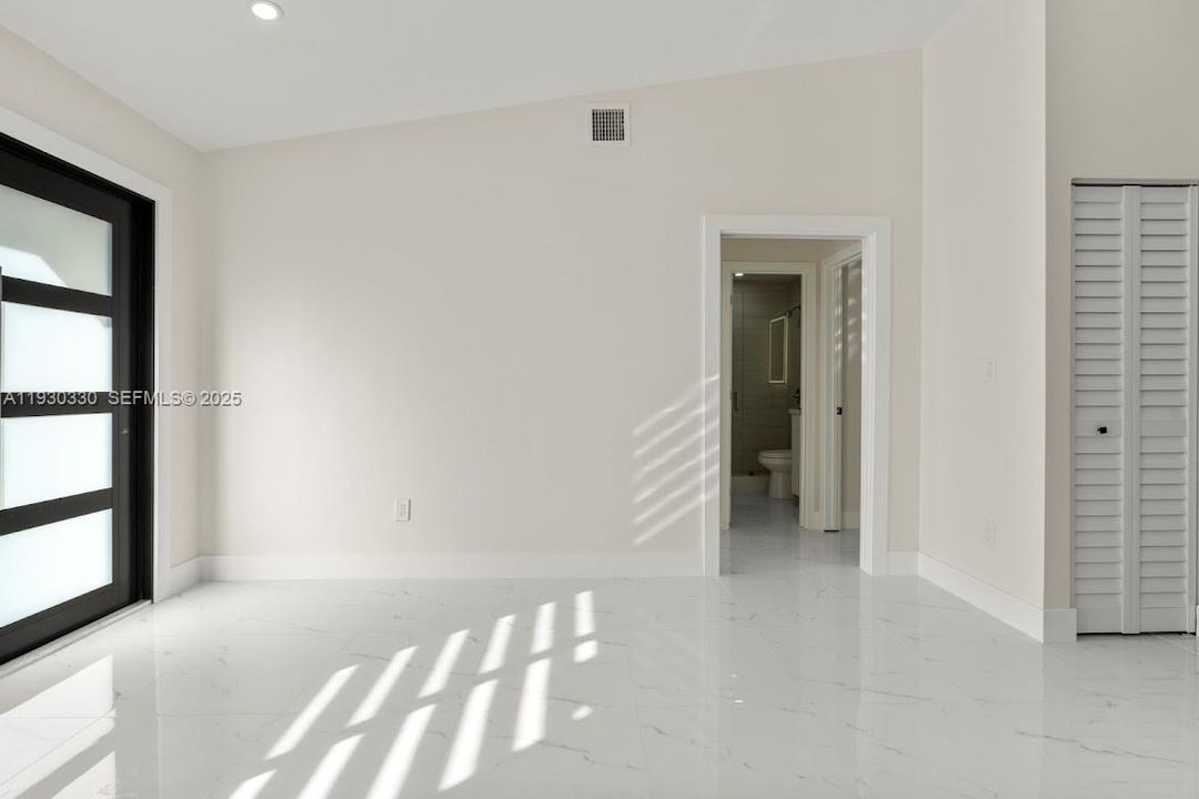 For Sale: $614,975 (3 beds, 2 baths, 1274 Square Feet)