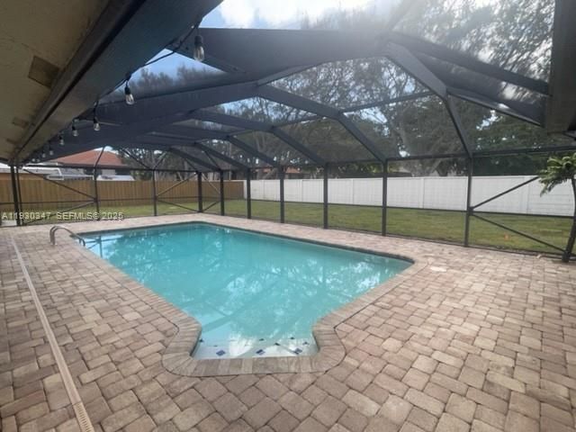 For Rent: $6,300 (3 beds, 3 baths, 2655 Square Feet)