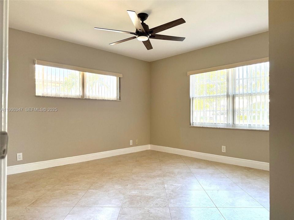 For Rent: $6,300 (3 beds, 3 baths, 2655 Square Feet)