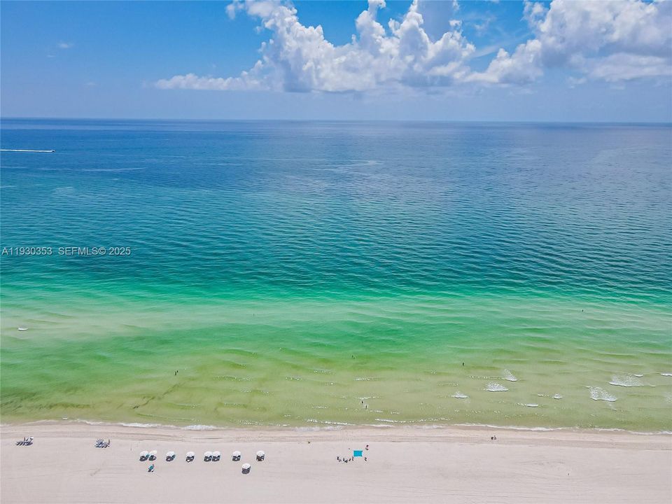 For Sale: $799,000 (3 beds, 2 baths, 1710 Square Feet)