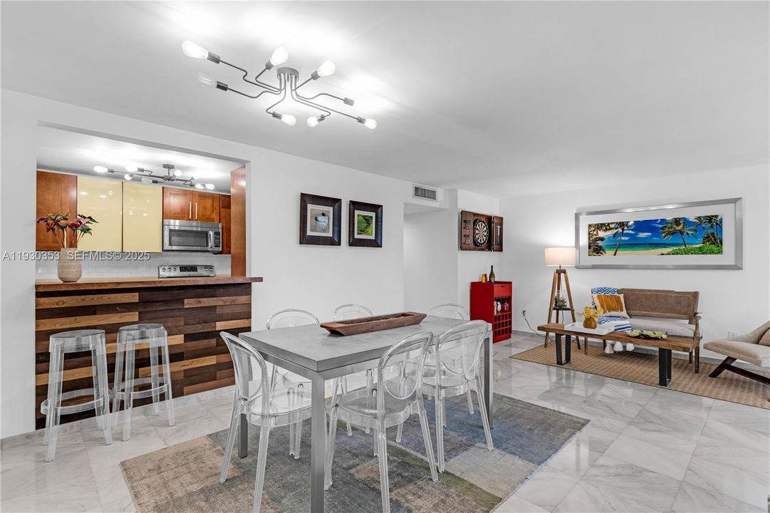 For Sale: $799,000 (3 beds, 2 baths, 1710 Square Feet)