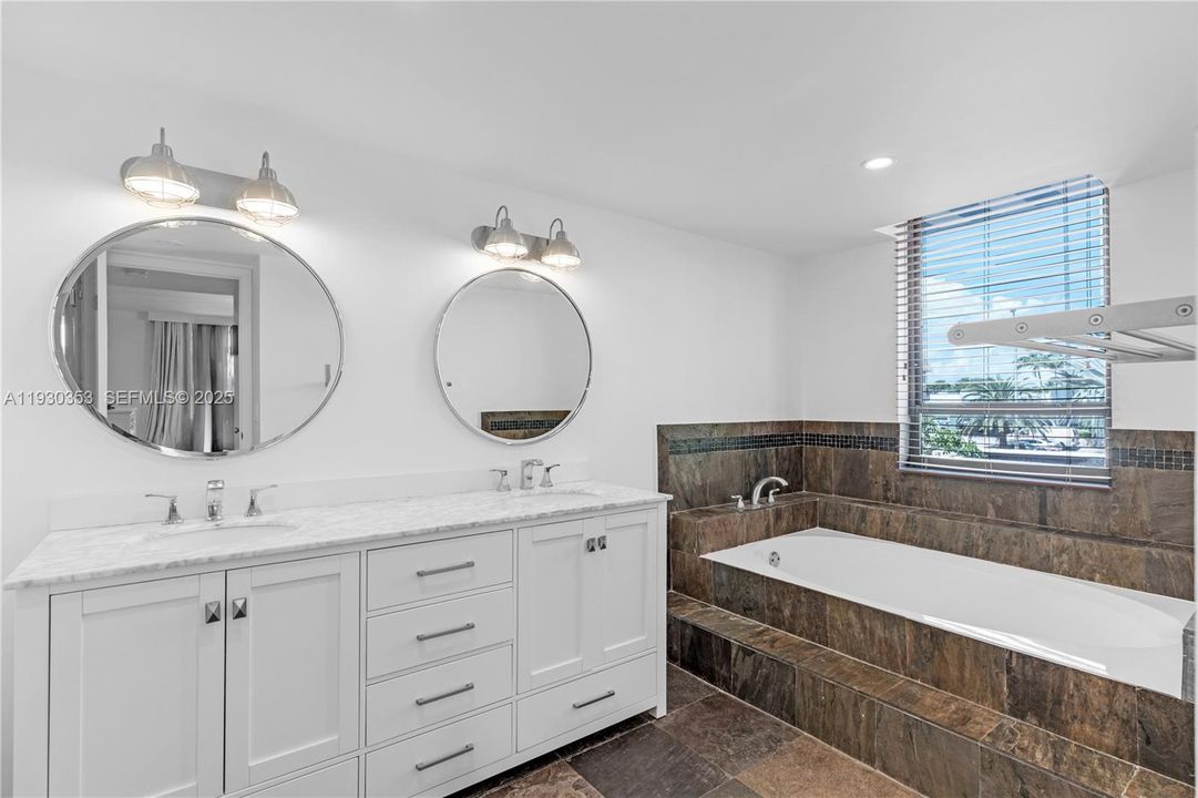 For Sale: $799,000 (3 beds, 2 baths, 1710 Square Feet)